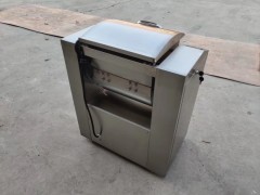 银鹰和面机HWJ15 全不锈钢桨叶式和面机图2