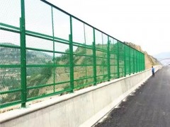 河北围网厂家供应高速公路刺丝隔离栅金属围网桥梁防抛网图3
