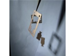 TJ PI膜 PET群孔加工聚酰亚胺微结构激光定制图1