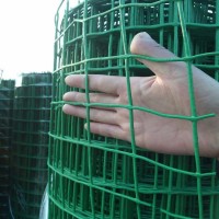 包头铁丝防护网养殖隔离围网果园圈地网防护铁丝围网养殖网