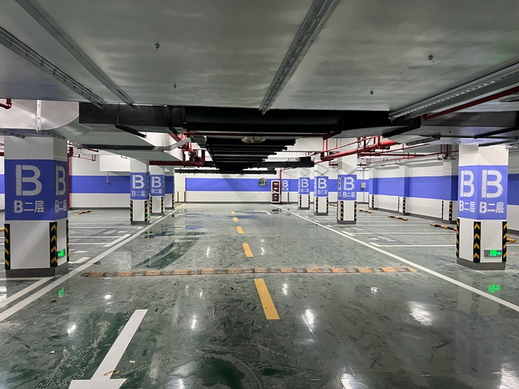 南京道路划线电话：18951744567 (30)