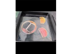 TJ蓝宝石片/石英玻璃/超白玻璃异形切割激光微小孔加工图1