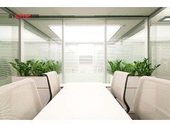 大连斯蒂恩办公室百叶隔断图2