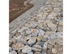 钢筋骨架石笼网挡墙 河道修复铅丝石笼 固滨笼护坡图8