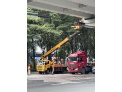 龙华坂田附近高空车出租 外墙打玻璃胶20-37米高空车出租图3