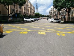 苏州张家港乐余镇小区路面标线南丰镇工厂地面标线工业坊厂区画线