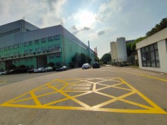 苏州工厂道路消防车道禁止停车线施工报价苏州行车道标志画线价格图3