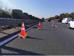 封道移动路锥机器人 高速公路安全路锥机器人系统图3