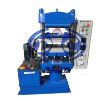 扬州道纯生产QLB-25T型电加热水冷却平板硫化机